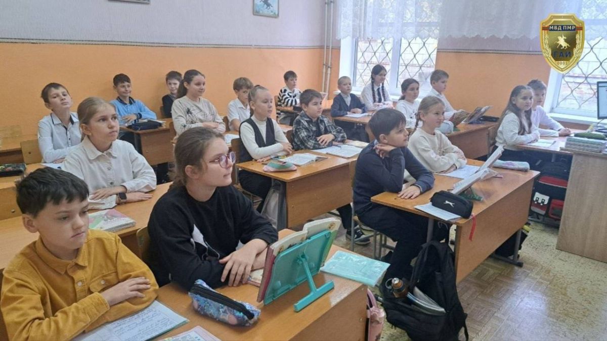 О дорожной безопасности – школьникам О дорожной безопасности – школьникам