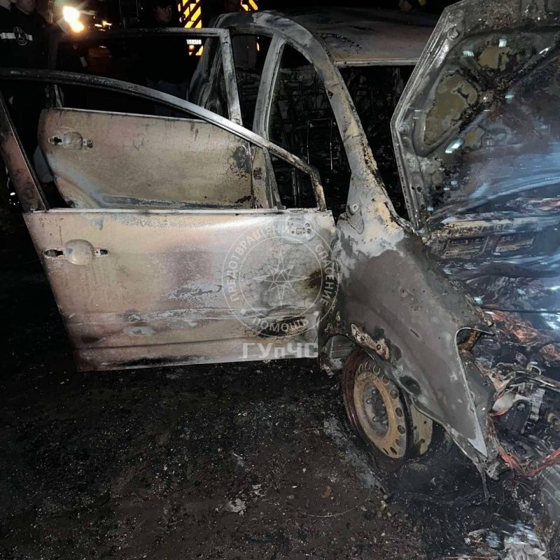 На выезде из Тирасполя сгорел автомобиль На выезде из Тирасполя сгорел автомобиль