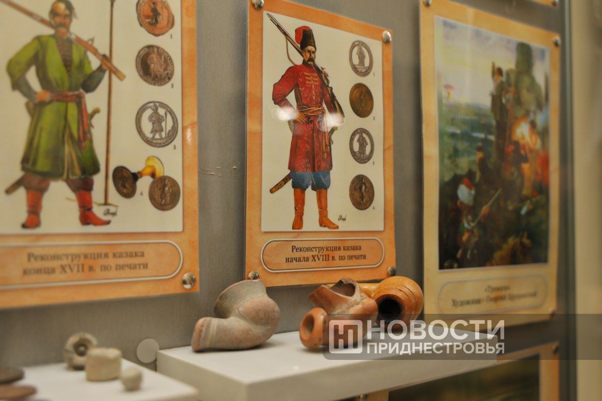 В конференц-зале Музейного квартала проходит открытый урок для суворовцев на тему «Казаки в истории Приднестровья» В конференц-зале Музейного квартала проходит открытый урок для суворовцев на тему «Казаки в истории Приднестровья»