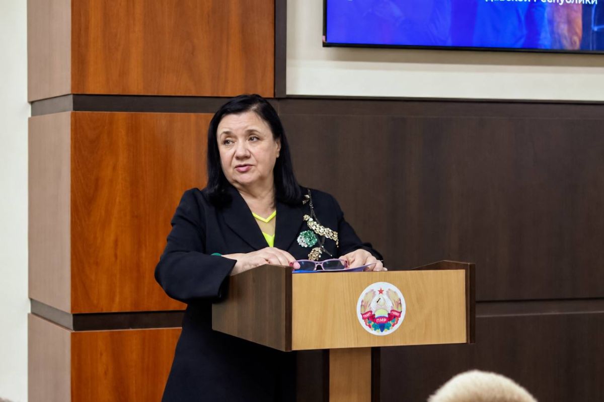 Министр просвещения Светлана Иванишина и руководитель Черноморского казачьего войска Игорь Небейголова рассказали о роли казаков в истории Приднестровья Министр просвещения Светлана Иванишина и руководитель Черноморского казачьего войска Игорь Небейголова рассказали о роли казаков в истории Приднестровья