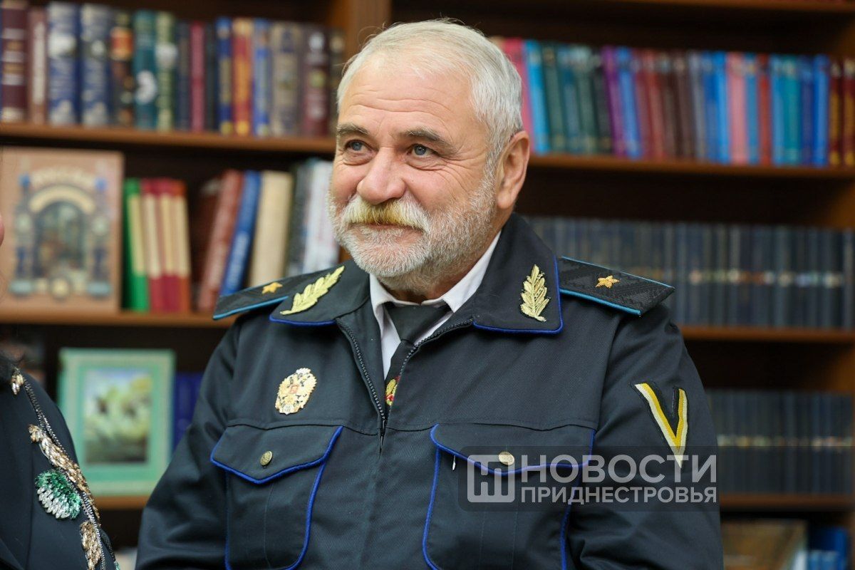 В конференц-зале Музейного квартала проходит открытый урок для суворовцев на тему «Казаки в истории Приднестровья» В конференц-зале Музейного квартала проходит открытый урок для суворовцев на тему «Казаки в истории Приднестровья»