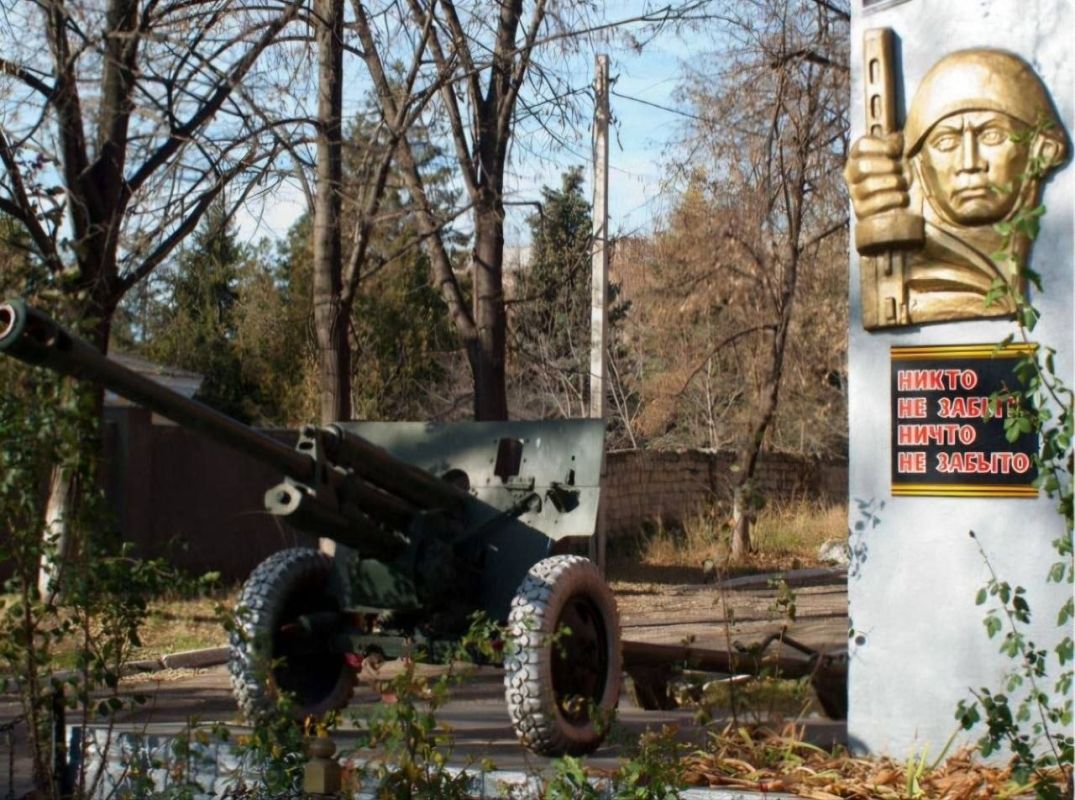 Очередной случай вандализма в отношении памятников героям Великой Отечественной войны в Молдове Очередной случай вандализма в отношении памятников героям Великой Отечественной войны в Молдове