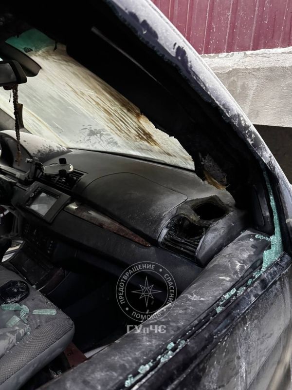 В Бендерах соседи спасли BMW от пожара