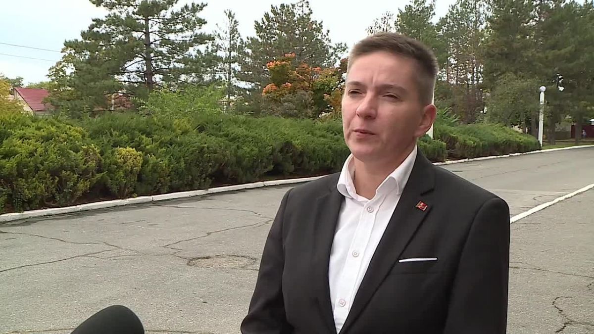 «Это возможность выйти всем вместе, показать своё единство и высказать свою твёрдую позицию», – председатель совета трудового коллектива Верховного Совета ПМР Евгения Сапрыкина