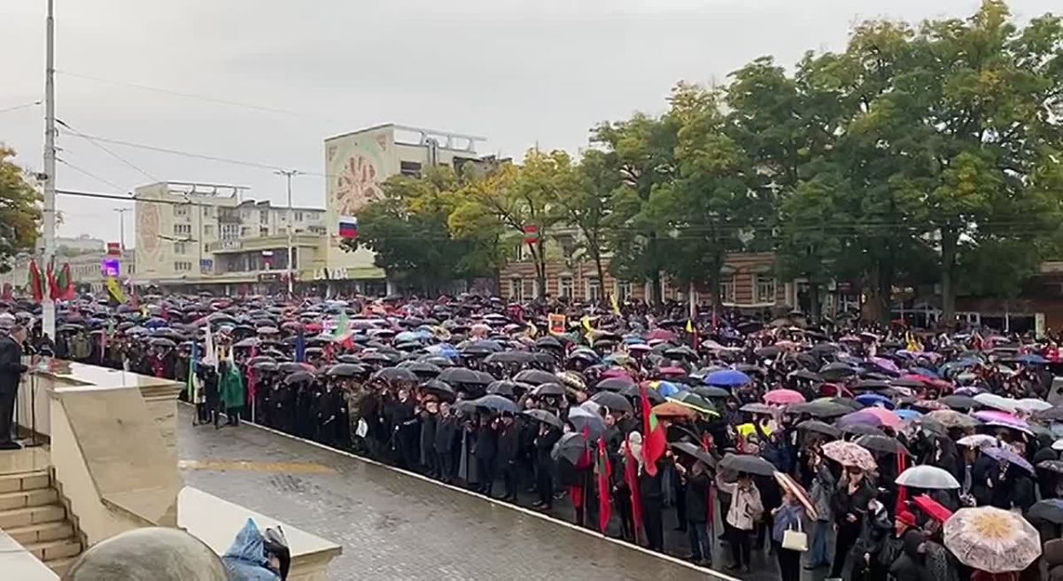 Участники собрания народа Приднестровья единогласно приняли резолюцию, где осудили дискриминационные действия Молдовы против ПМР и призвали международное сообщество дать им правовую оценку