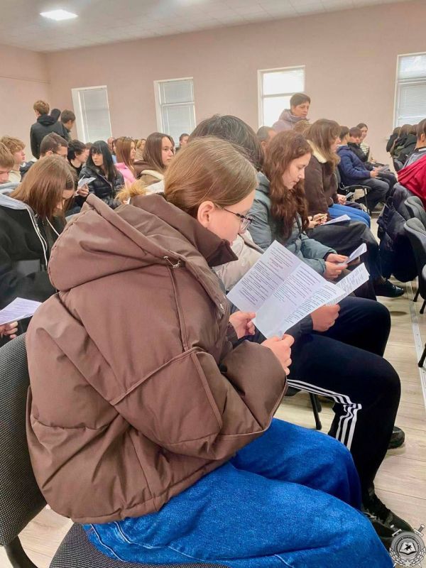 Школьникам – об учёбе в Тираспольском юридическом институте МВД Школьникам – об учёбе в Тираспольском юридическом институте МВД