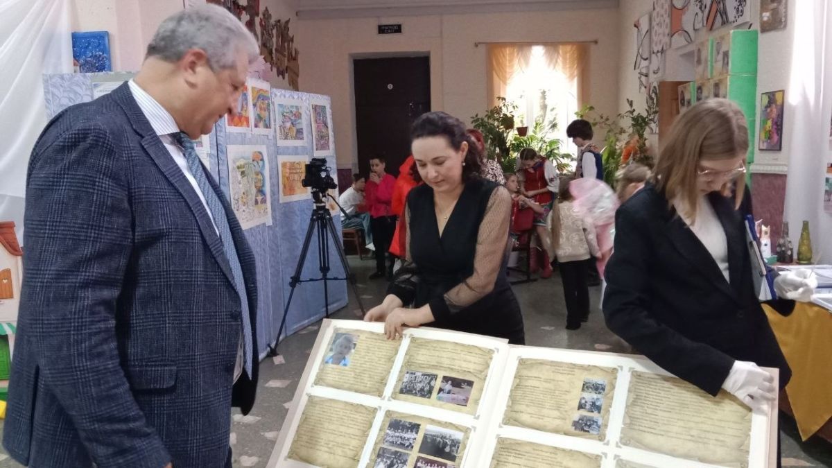 Дубоссарскому ДДЮТ – 75 лет Дубоссарскому ДДЮТ – 75 лет